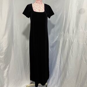 Vintage 80s Oleg Cassini Black Velour Sleek Maxi Dress‎ Goth Emo Witchy Retro M